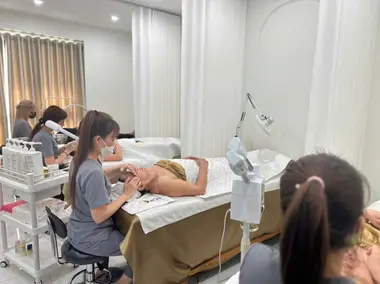 Thẩm Mỹ Viện Son - Số 1 Điều Trị Nám - Trẻ Hoá Da - Spa in Unknown District