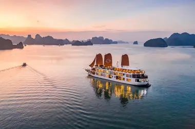Emperor Cruises Legacy Halong - Spa in Unknown District